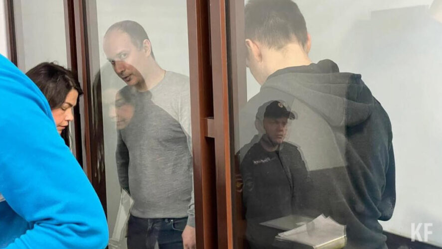 Также для осужденных запросили штраф по 1 млн рублей.