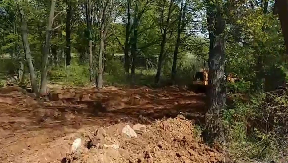 Видео с места работ опубликовано в соцсетях.