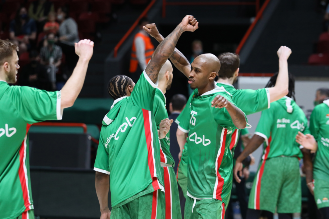 насколько он силен. Джон Браун - лучший защитник