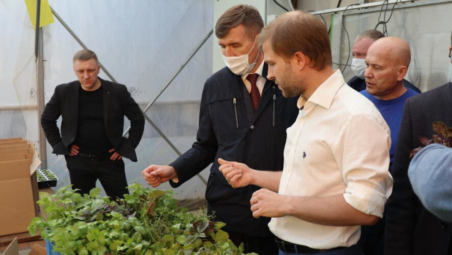 Мидхат Шагиахметов посетил производство.