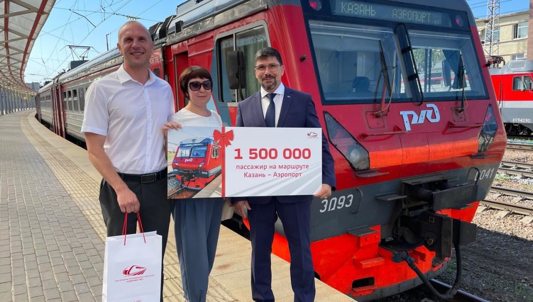 На этом направлении ежедневно курсирует 17 поездов.