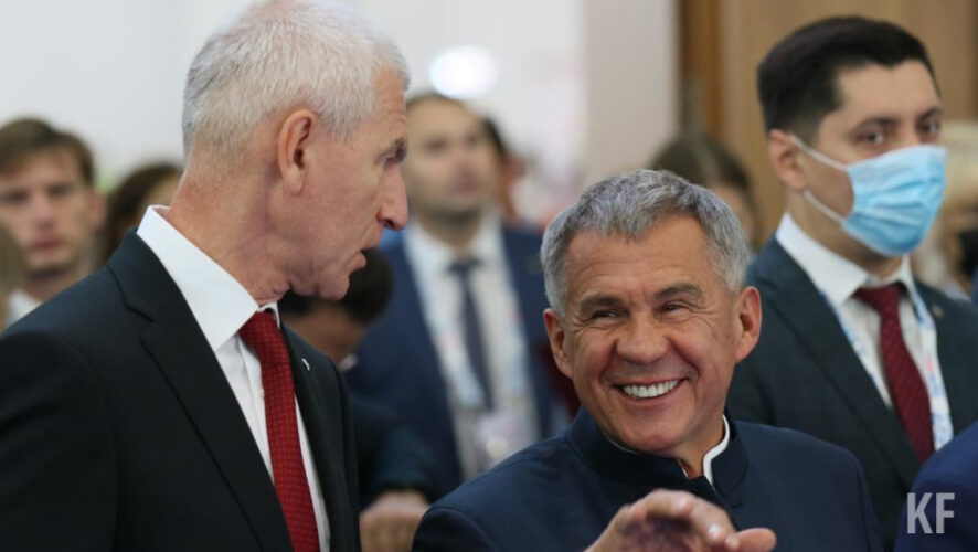 Президент Татарстана рассказал об успехах региона на форуме "Россия - спортивная держава".