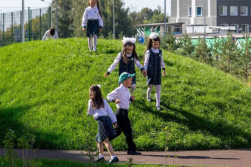 По доступности общеобразовательных школ с точки зрения расстояния до жилых домов столица Татарстана оказалась на 4-м месте.