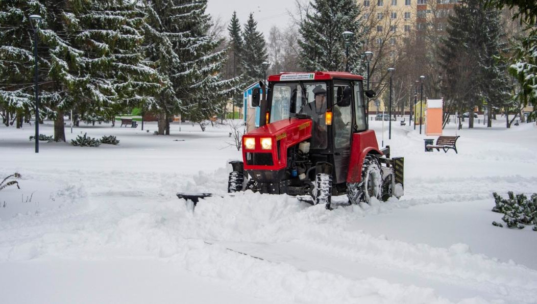 Уборка дорог производится ежедневно.