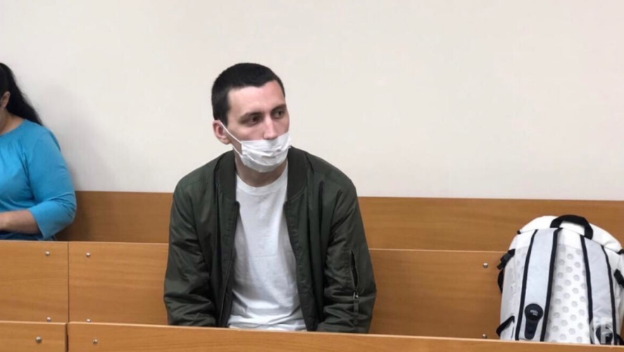 предлагали ему оформить расчетный счёт в финансовой организации