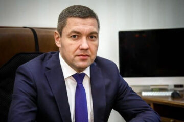 Евгений Варакин будет курировать деловые и культурные связи правительства республики с другими регионами.