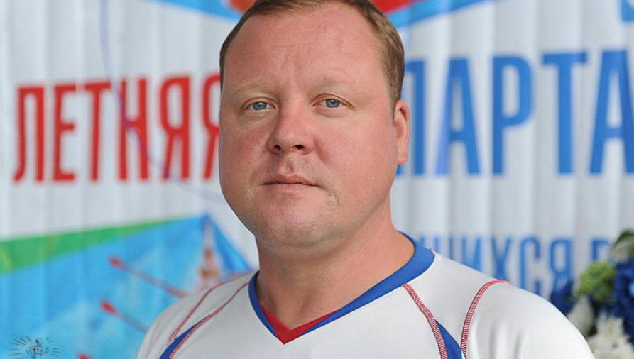 Участие в зарядке также приняли депутат Ольга Павлова и мастер спорта Сергей Васильев.