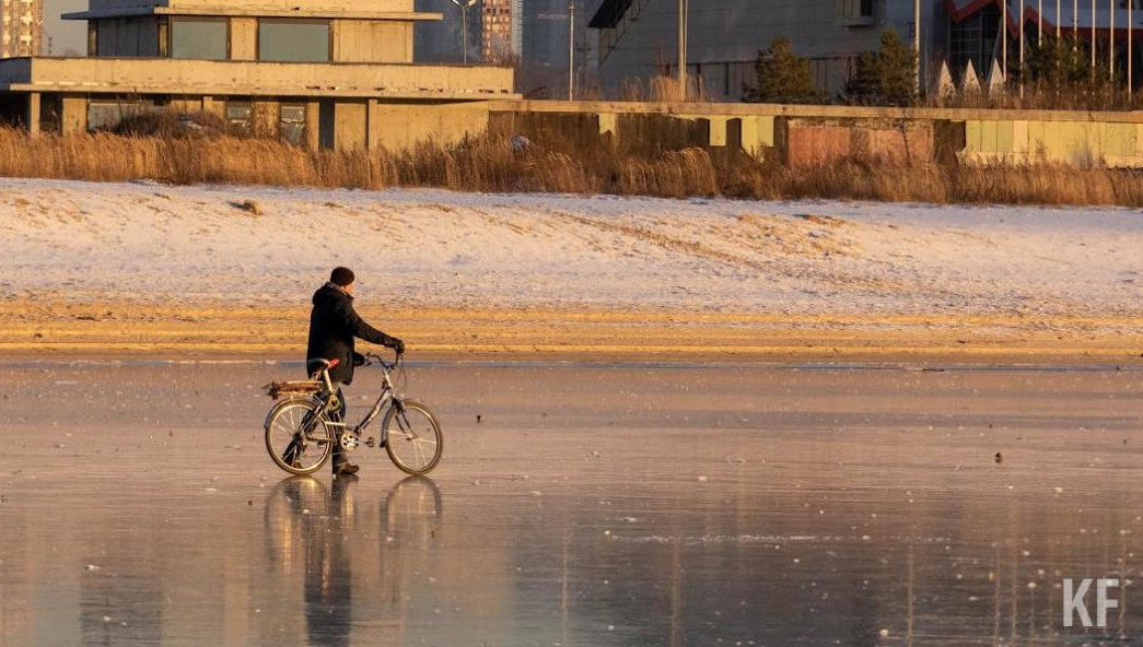 Таким образом Магдеев прокомментировал смерть рыбака на льду.