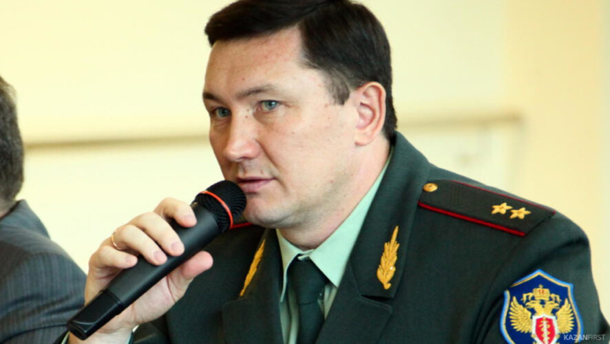 Глава МВД Республики Коми Виктор Половников получил деньги за непривлечение к уголовной ответственности.