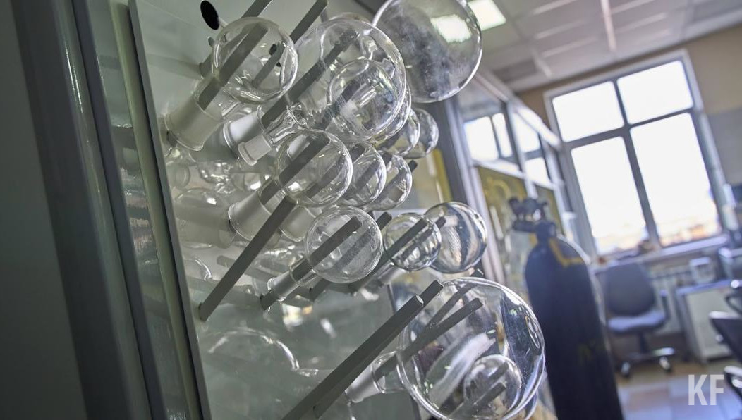 Производственные мощности нефтяных компаний Татарстана позволяют перерабатывать 23 млн тонн сырья в год.