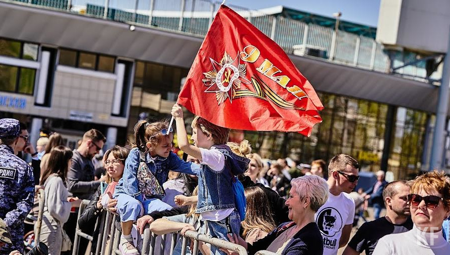 Свыше тысячи военнослужащих и курсантов военного училища