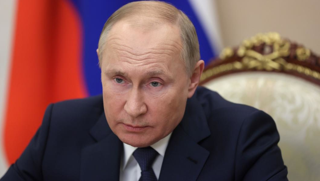 Отдельно президент России отметил усилия Франции