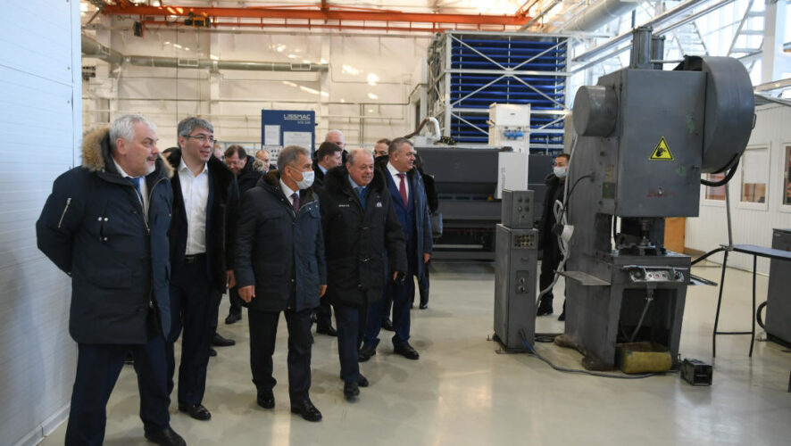 Президент Татарстана находится в Бурятии в рабочей поездке.