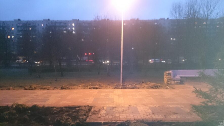 KazanFirst совместно с фондом «Люди Татарстана» провёл собственную инспекцию качества капитального ремонта парка Победы. Результаты оказались ошеломительными — фонари