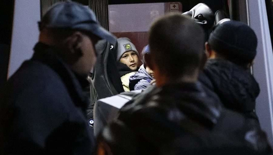 В это число входит 728 тысяч детей.