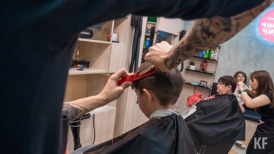 С 20 апреля салонам разрешено заниматься лишь парикмахерской деятельностью