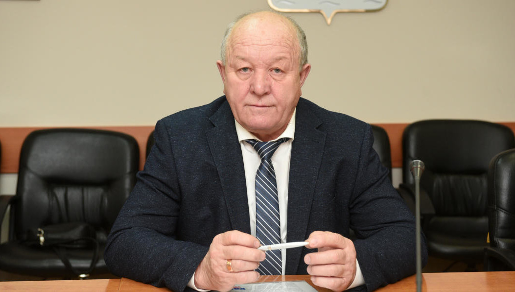 По его словам