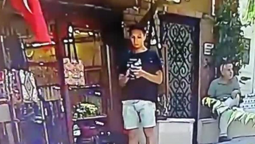 Его не могут найти уже пять дней.