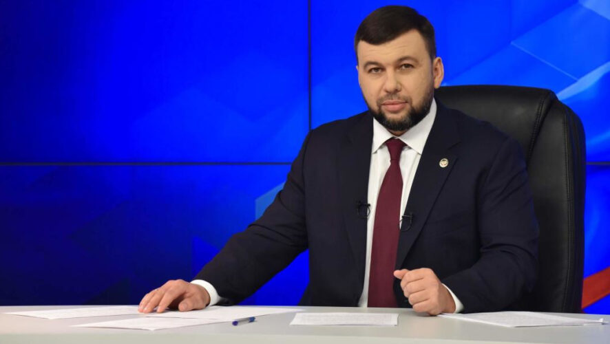 Однако пока российская армия делает акцент на освобождении всей территории Донецка.