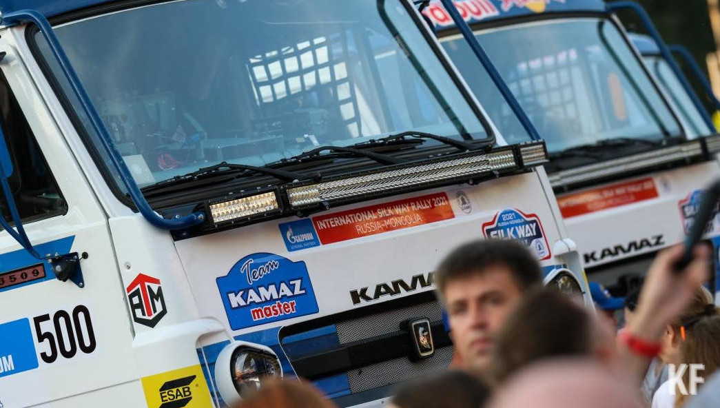 Также будет ограничено движение по ряду улиц.