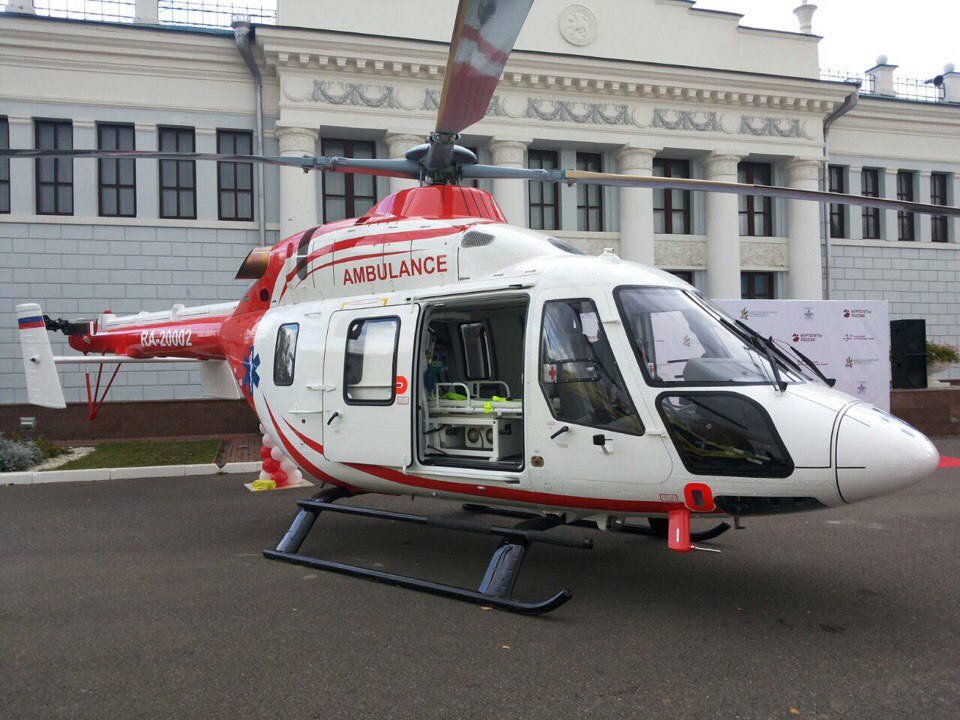 КВЗ передал регионам два медицинских вертолета 