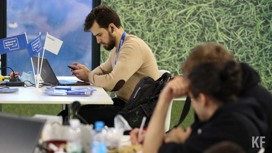 Конкурс проводится при поддержке Министерства просвещения России.