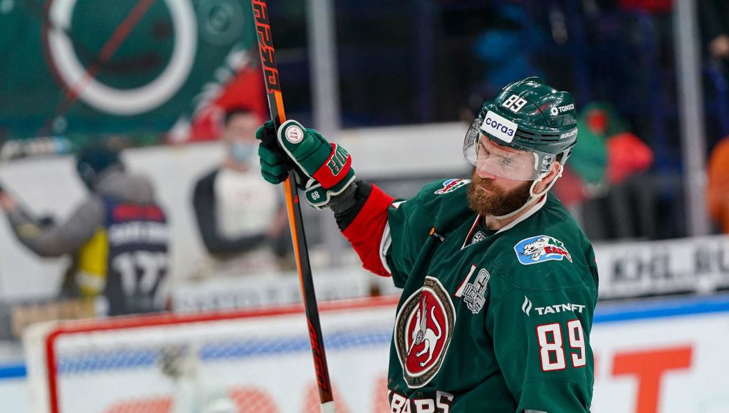 Нападающий казанского «Ак Барса» прокомментировал выступление коллектива Слуцкого на предсезонном турнире.