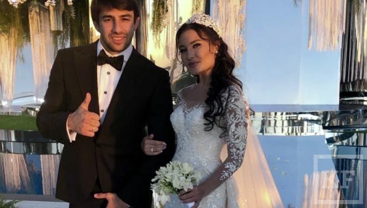 Девушка вышла замуж за племянника экс-главы Армении Сержа Саргсяна Якова.
