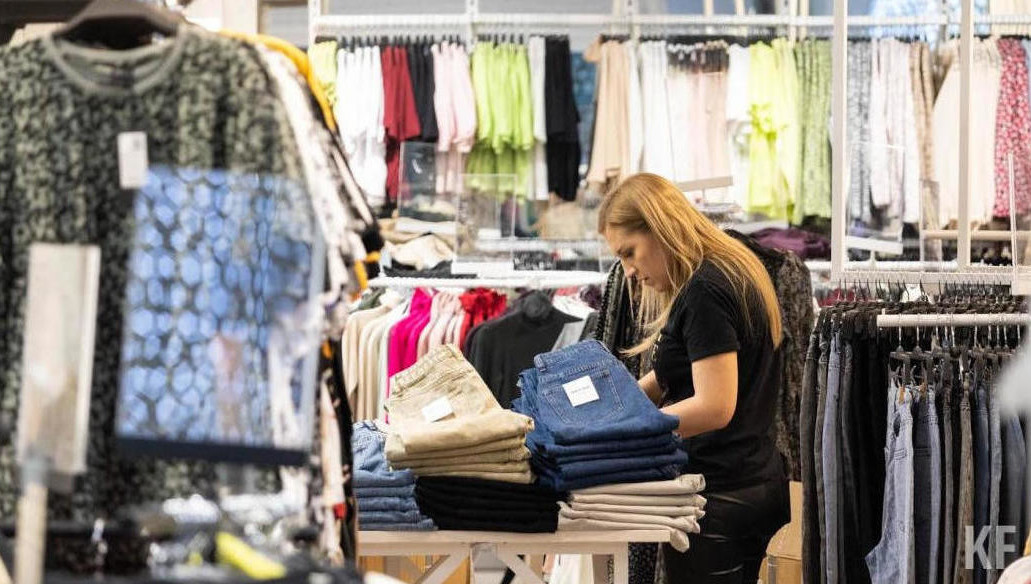 Большинство покупают подделку по вине продавца.