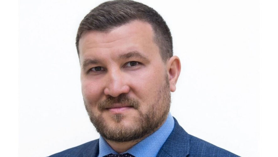 Президент Татарстана Рустам Минниханов внес изменения в состав Комиссии по координации работы по противодействию коррупции в республике.