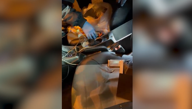 Оперативники узнали