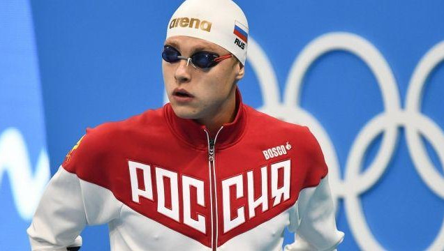 Александр Красных в составе сборной России выиграл эстафету 4 по 200 метров.