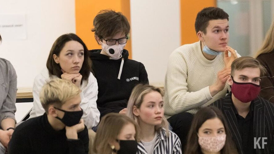 Они должны разработать проекты