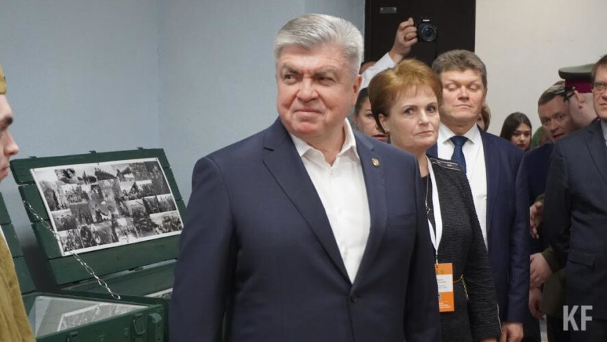 Подняться выше Наилю Магдееву помешали многочисленные жалобы горожан на работу общественного транспорта.