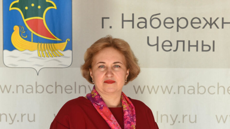 Ринару Имамову сменила Наталья Максимова.