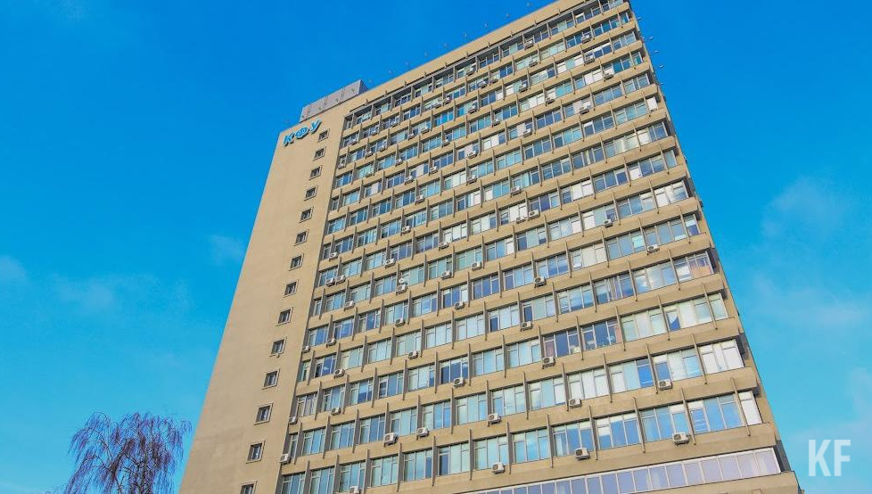 Средний размер зарплат за год вырос на 5 тысяч рублей.