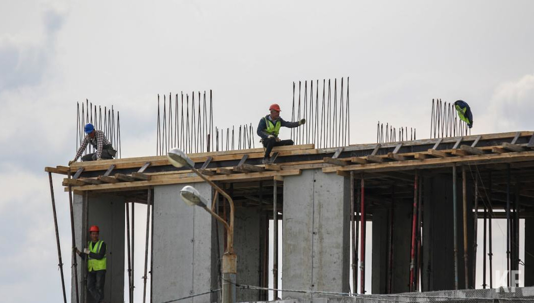 В регионе работодатели предлагают таким специалистам зарплату 77 013 рублей в месяц.