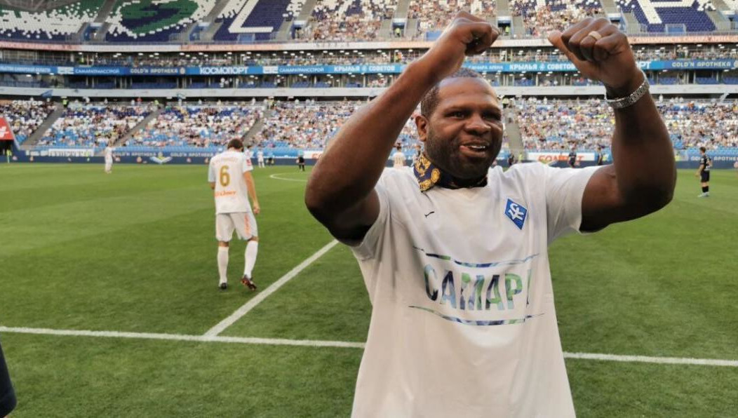 Поединок состоится 29 сентября.