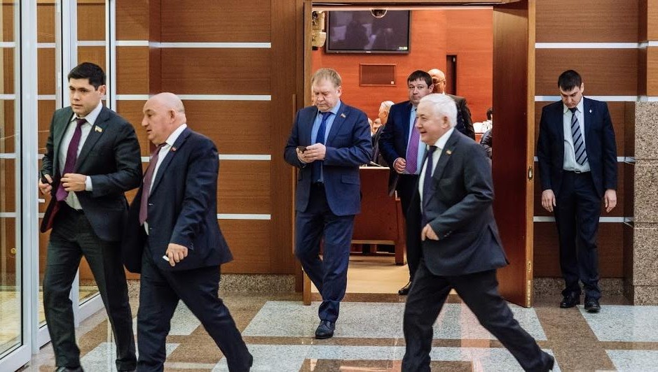 Депутаты Татарстана не хотят лишний раз подкармливать Москву.