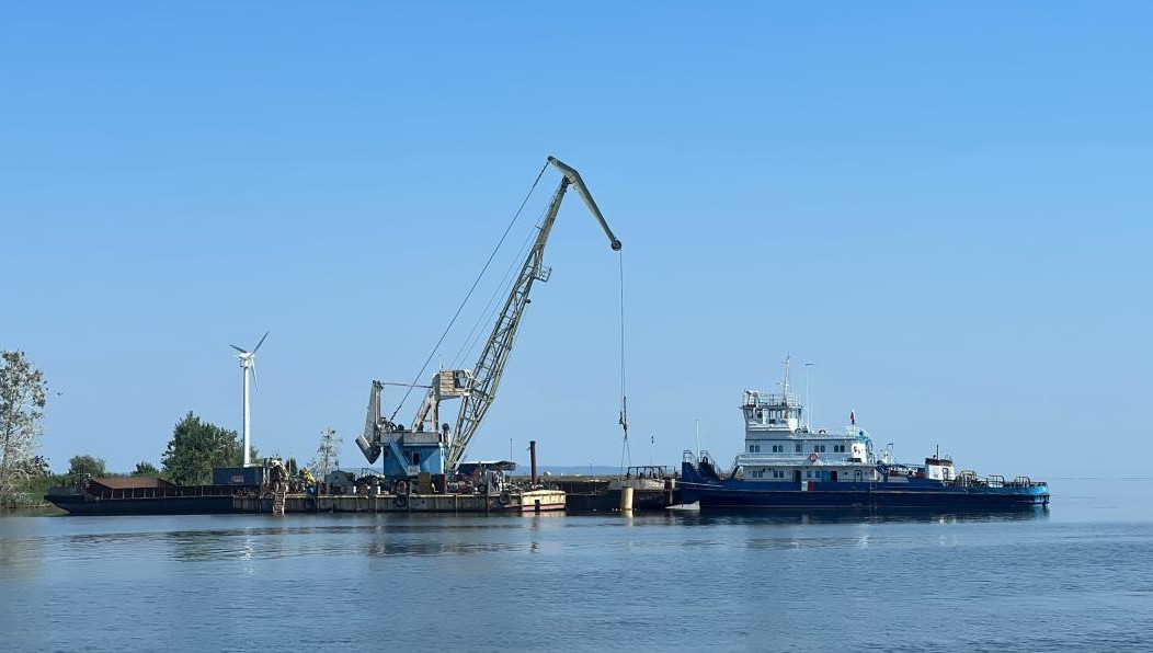 Рассказываем про ход демонтажа бездействующего трубопровода Озерного месторождения нефти.