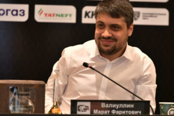 Генеральный менеджер казанцев прокомментировал будущее Даниса Зарипова в клубе.