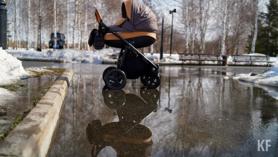 Спасательную операцию развернули сотрудники МЧС.