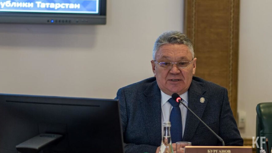 Президент республики Рустам Минниханов подписал указ об освобождении министра.