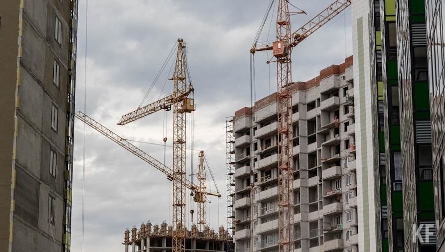 На январь — март 2023 года показатель для расчета платежеспособности молодых семей в Казани составлял 128 213 рублей.