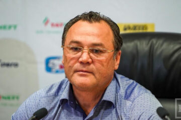 Менеджер «Ак Барса» нашел виноватого в поражениях команды.