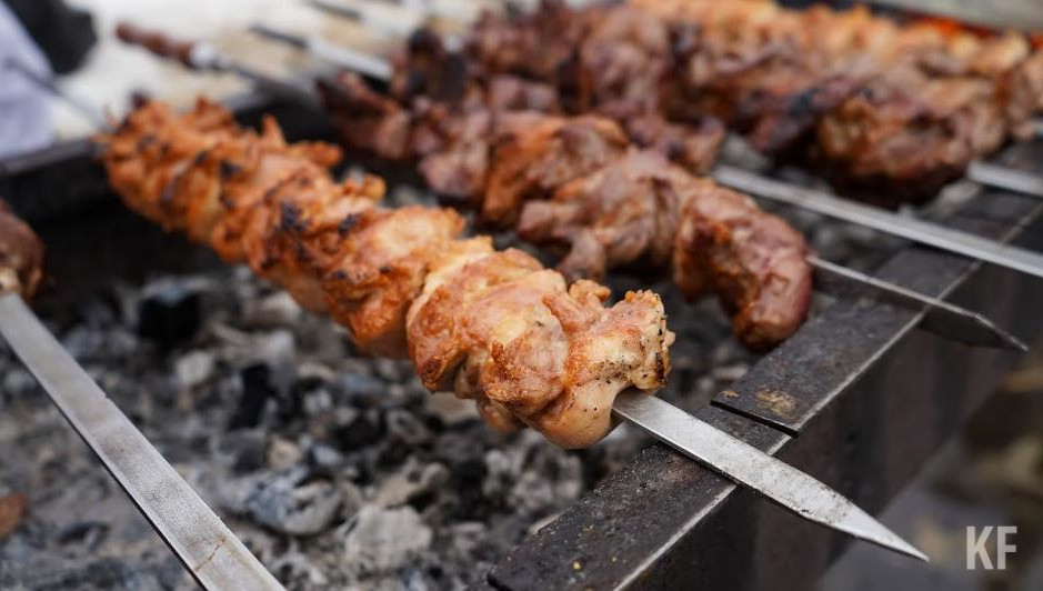 Сама порция мяса для шашлыка подорожала на 15 процентов.
