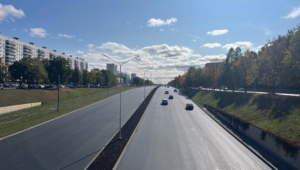 Обновление проезжей части завершили.