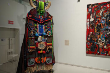 Экспонат стал частью выставки «Перевернутое сафари. Современное искусство Африки».