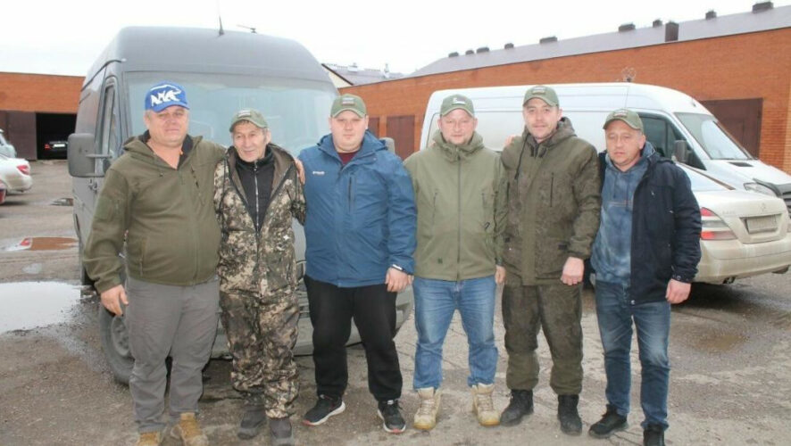 В преддверии холодов бойцам передали генераторы