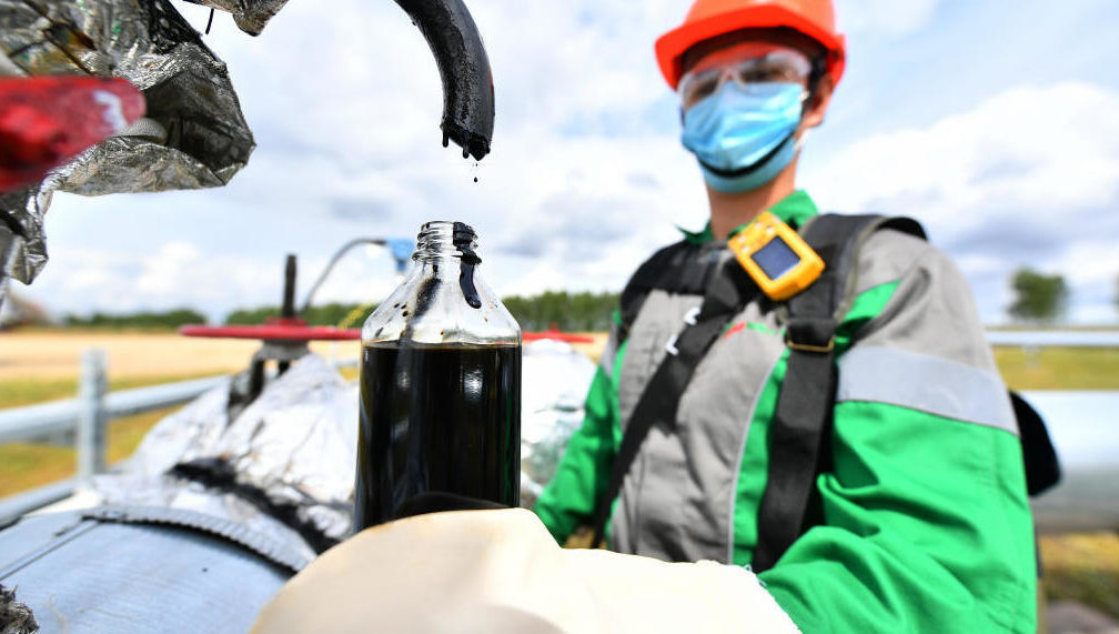 Татарстан посетовал на плохое исполнение бюджета из-за отмены льгот на добычу сверхвязкой нефти. Казна республики хоть и наполнилась на 58% в первые шесть месяцев